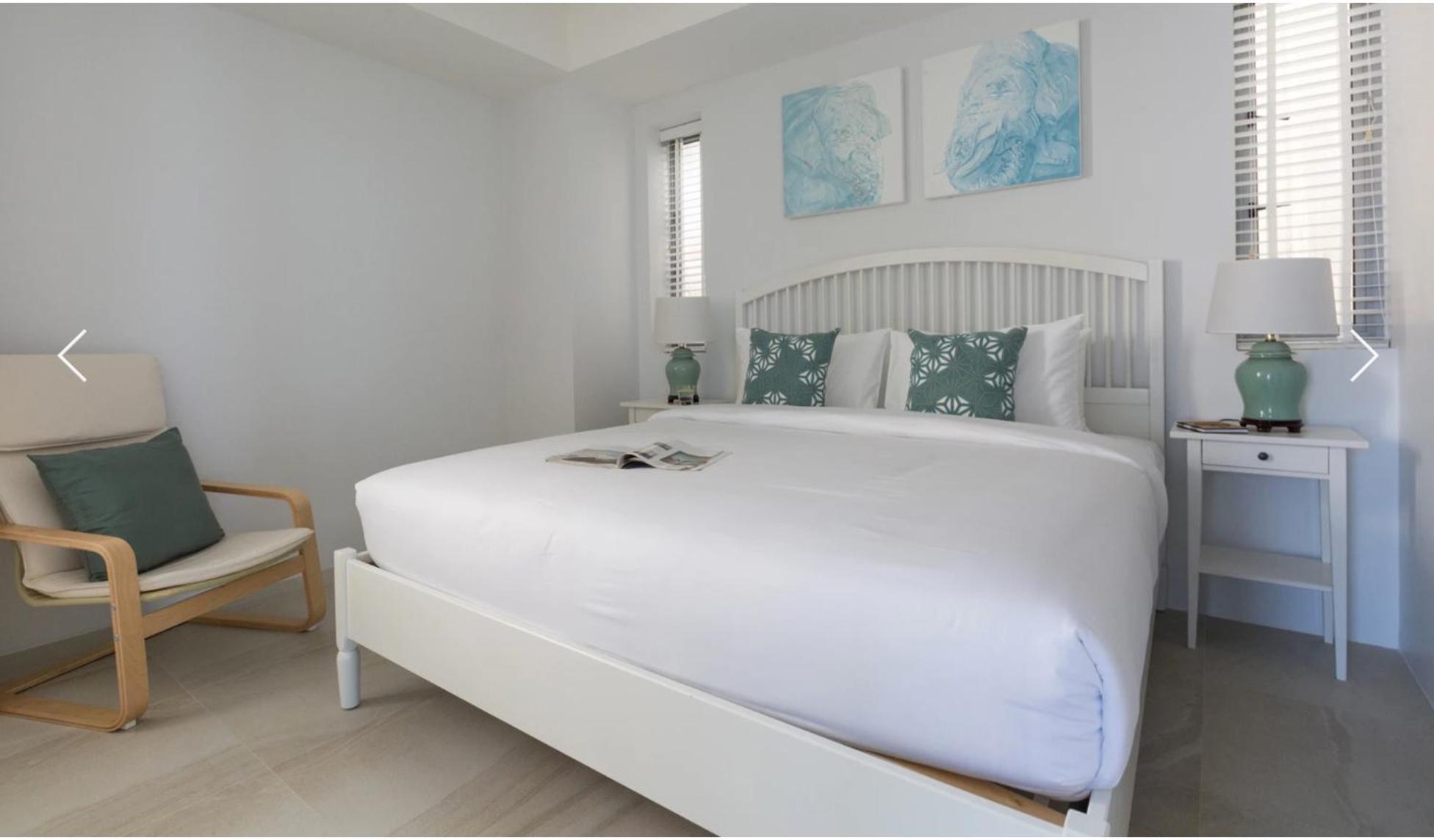 2 Bedrooms In A Prime Location With An Amazing Seaview *
